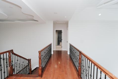 40 Wright Street Iselin NJ 08830