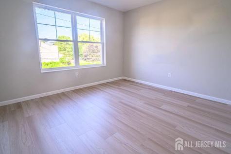 10-B Delar Parkway Franklin Twsp NJ 08823