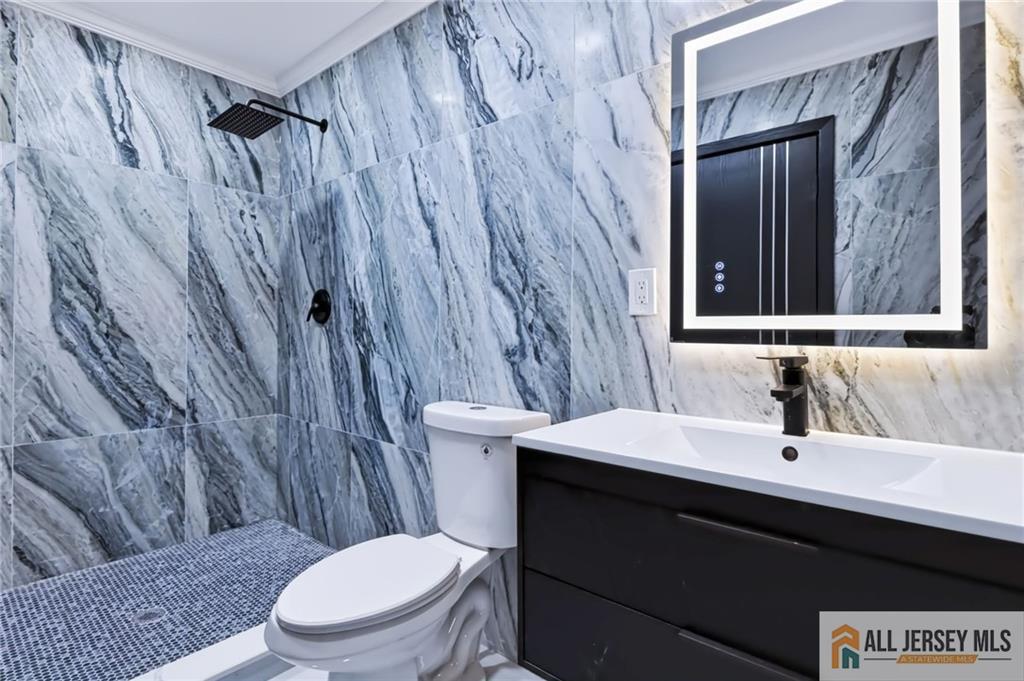 220 W Locust Avenue Edison NJ 08820