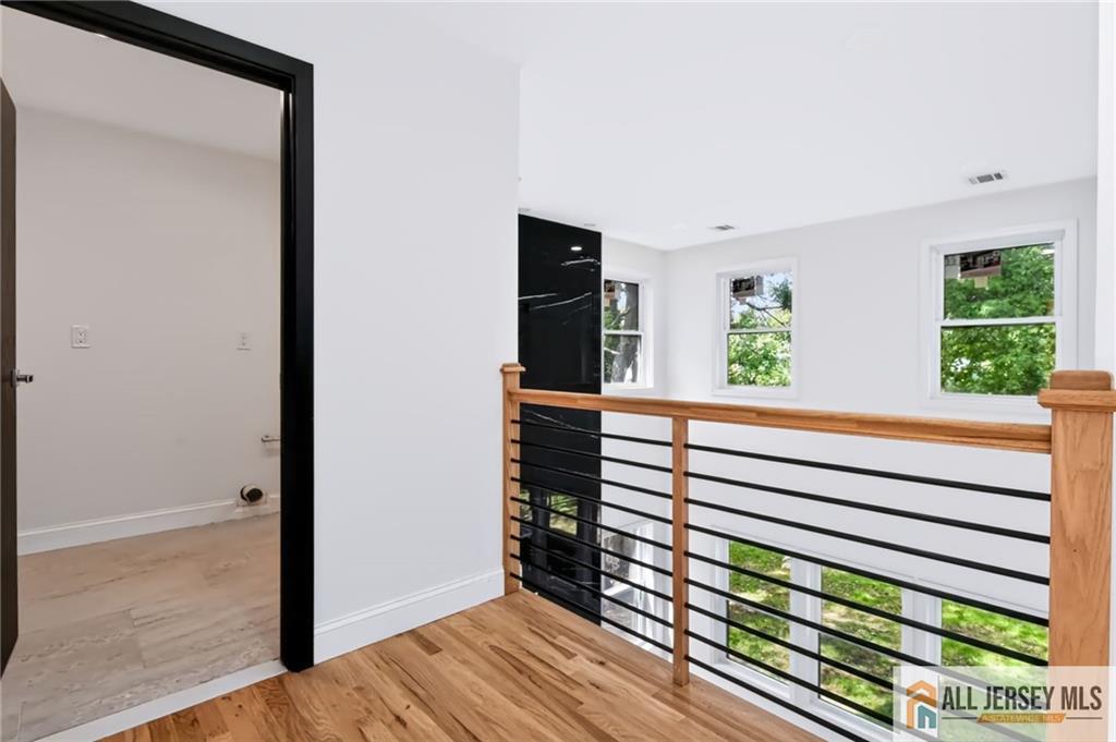 220 W Locust Avenue Edison NJ 08820