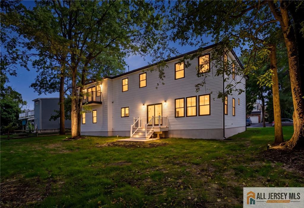 220 W Locust Avenue Edison NJ 08820