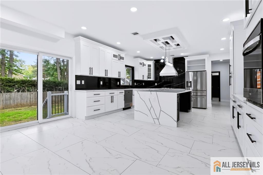 220 W Locust Avenue Edison NJ 08820