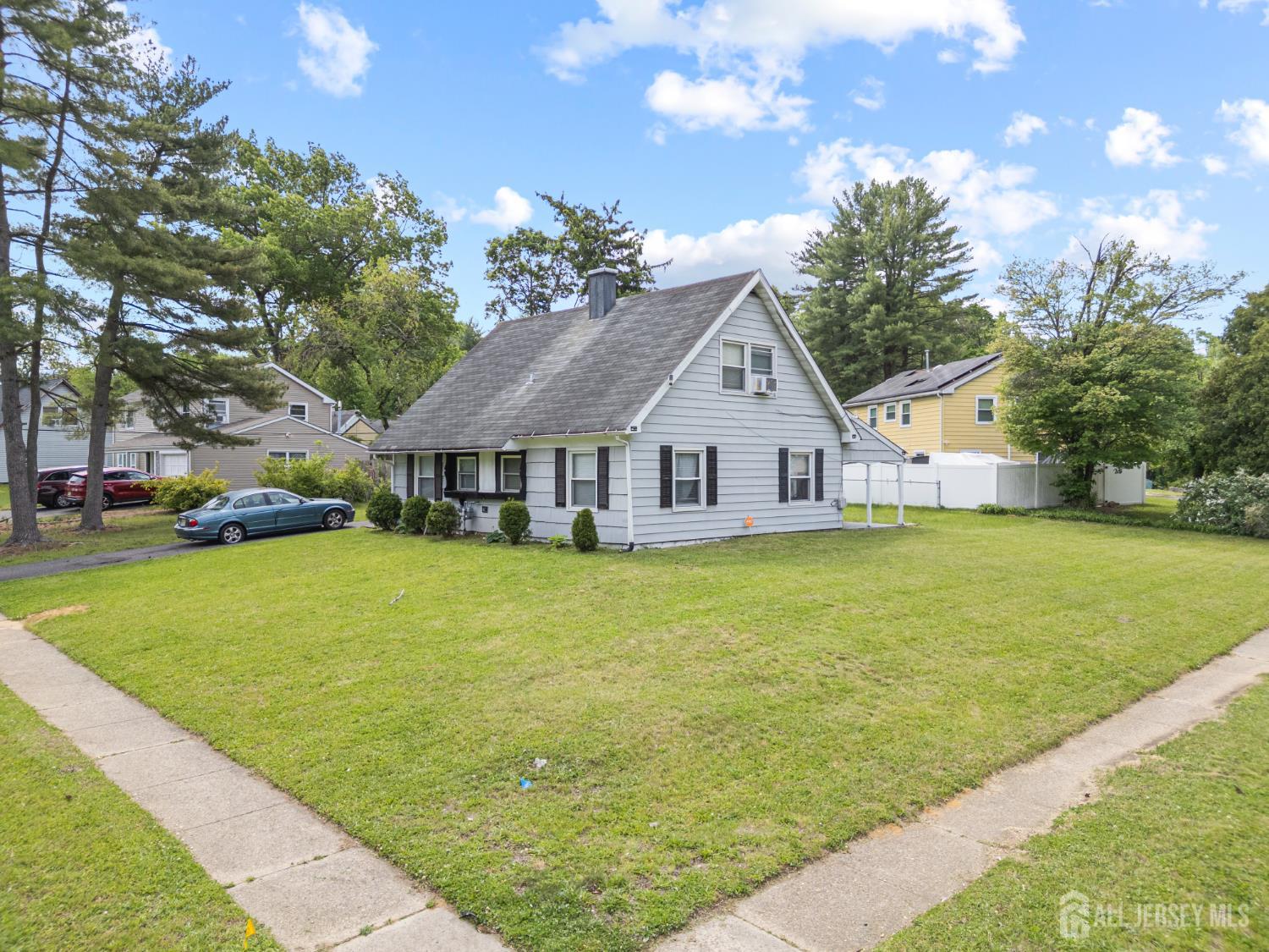 2 Budhollow Lane Willingboro NJ 08046