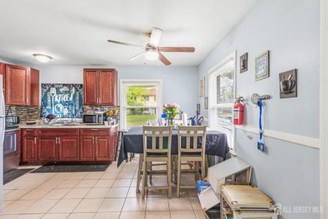 2 Budhollow Lane Willingboro NJ 08046