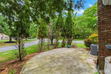 38 Cherrywood Drive Franklin Twsp NJ 08873