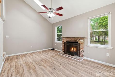 38 Cherrywood Drive Franklin Twsp NJ 08873