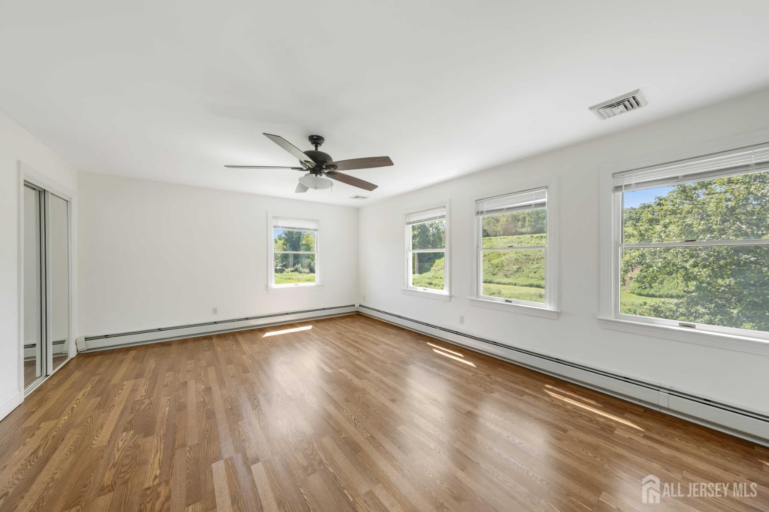223 Pleasant Run Road Readington NJ 08853