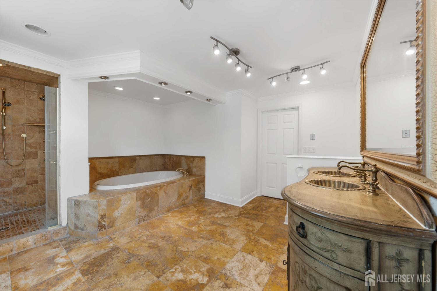 223 Pleasant Run Road Readington NJ 08853