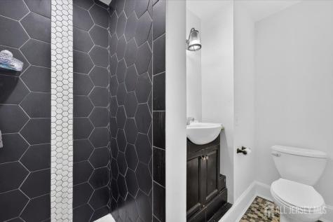 603 Lincoln Boulevard Middlesex County NJ 08846