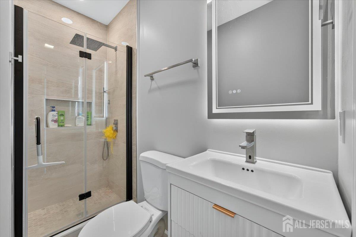 603 Lincoln Boulevard Middlesex County NJ 08846