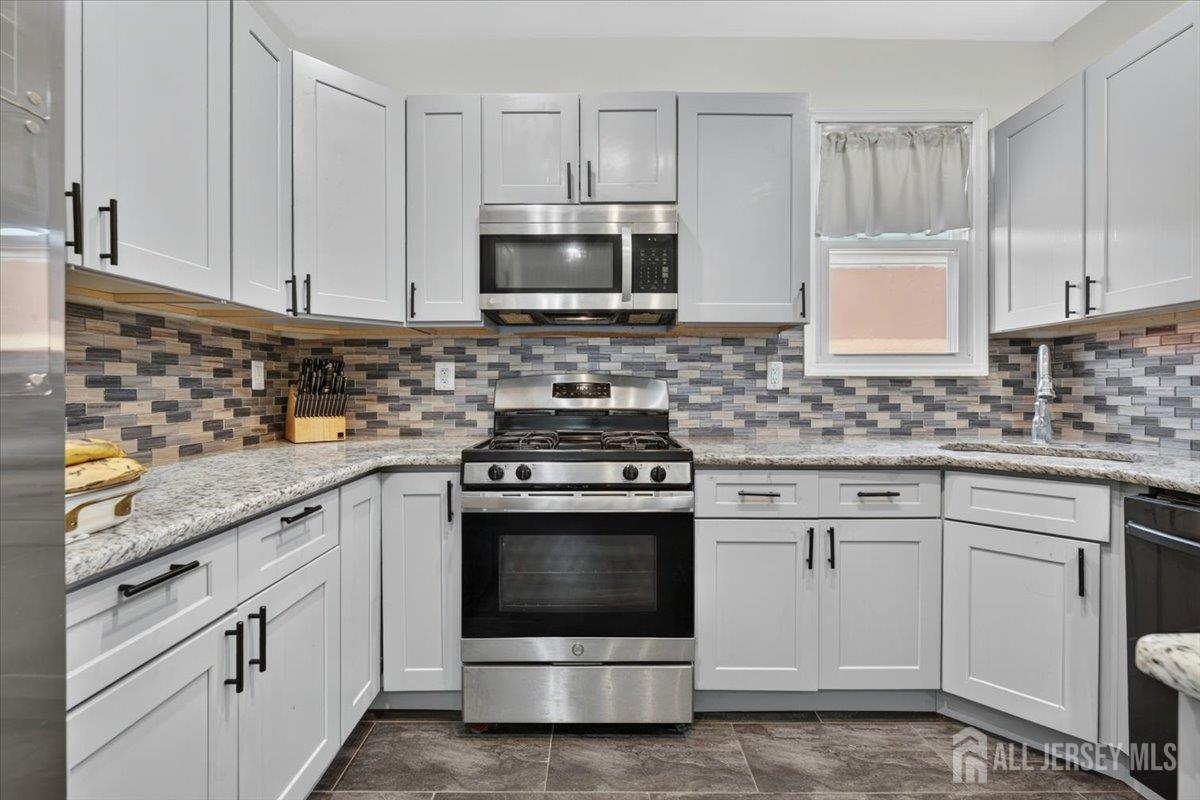 603 Lincoln Boulevard Middlesex County NJ 08846