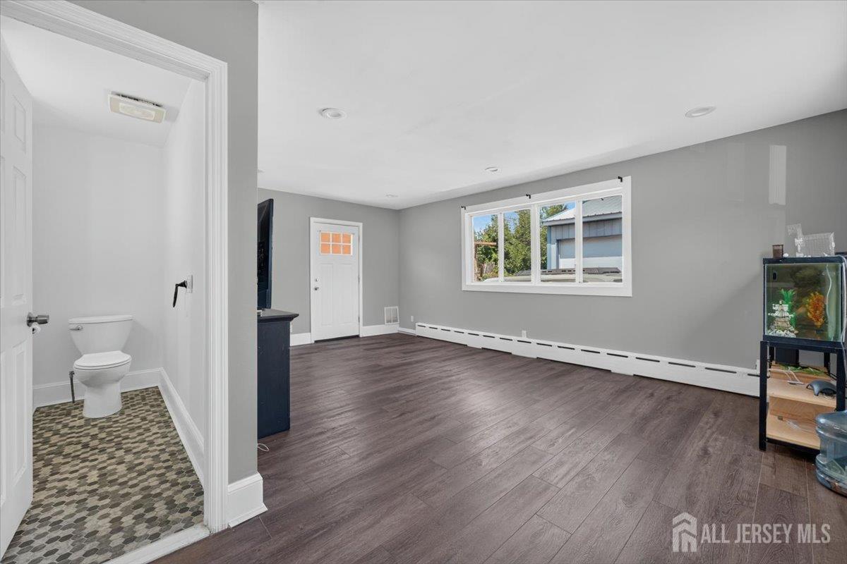 603 Lincoln Boulevard Middlesex County NJ 08846