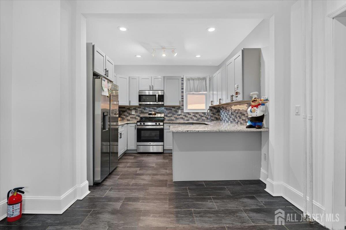 603 Lincoln Boulevard Middlesex County NJ 08846