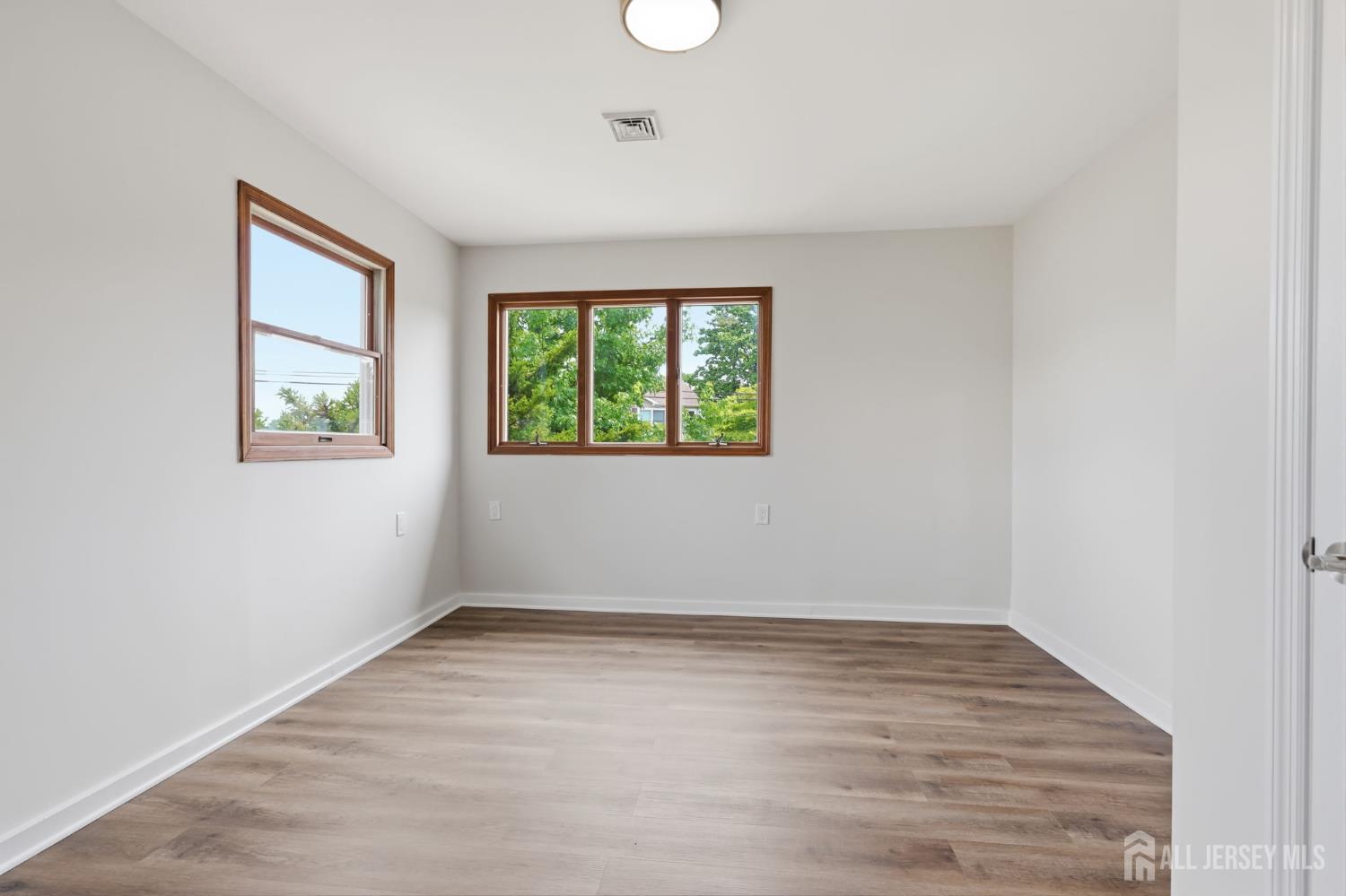 2 Kendall Drive Parlin NJ 08859
