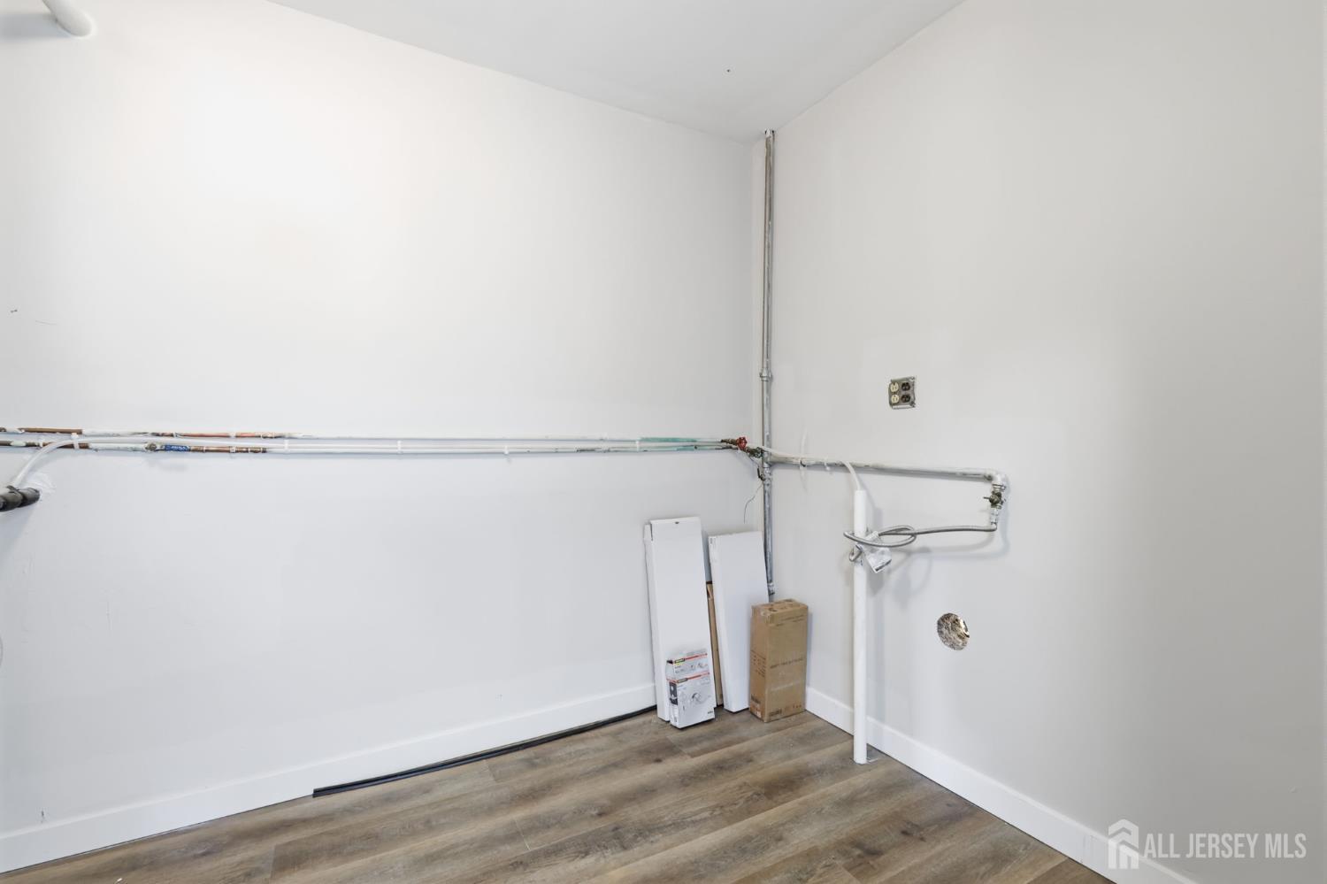 2 Kendall Drive Parlin NJ 08859