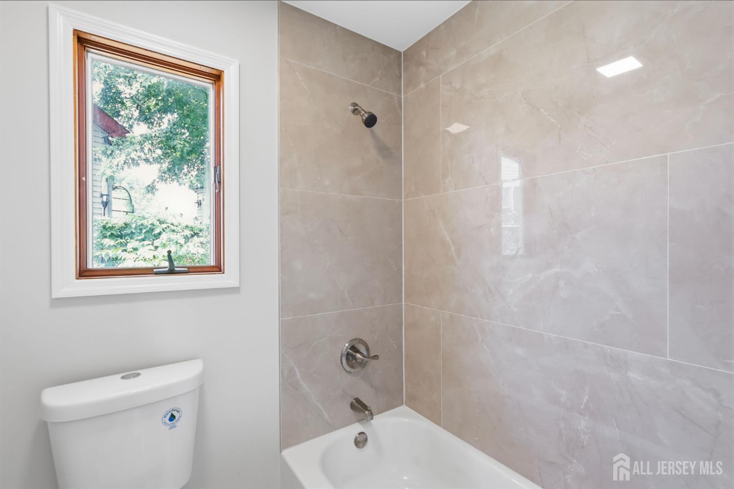2 Kendall Drive Parlin NJ 08859