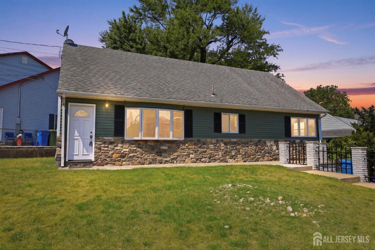 2 Kendall Drive Parlin NJ 08859