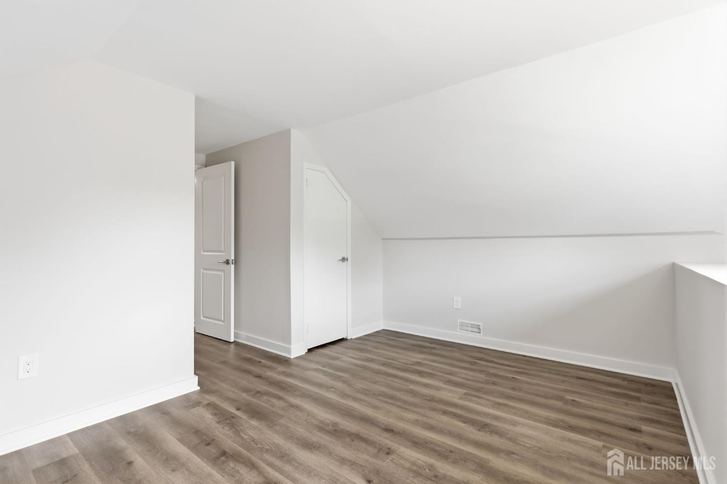 2 Kendall Drive Parlin NJ 08859