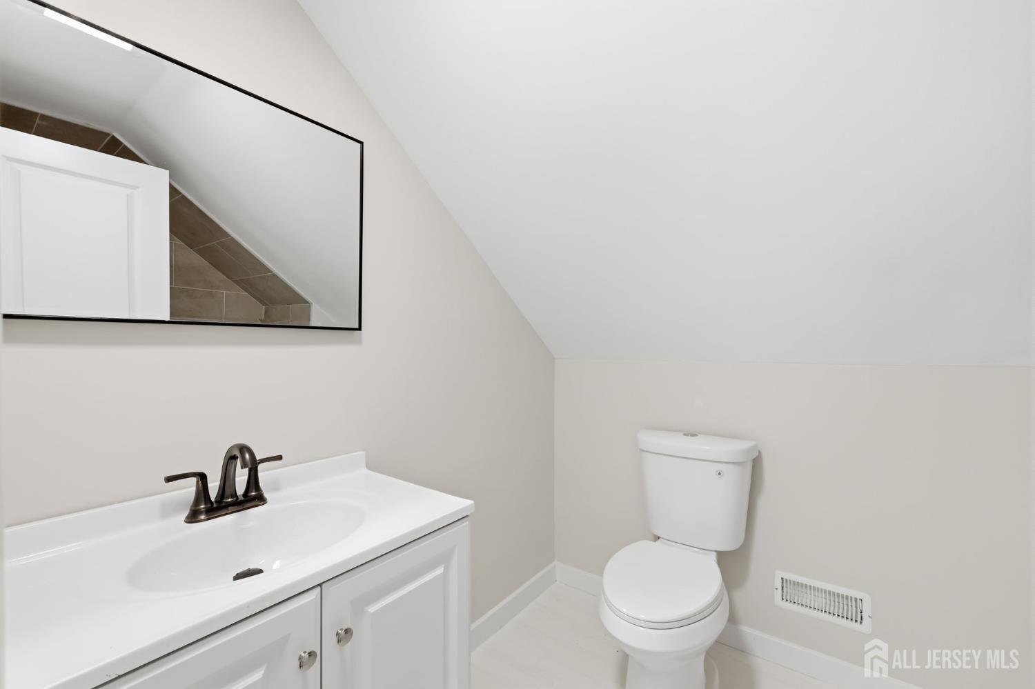 2 Kendall Drive Parlin NJ 08859