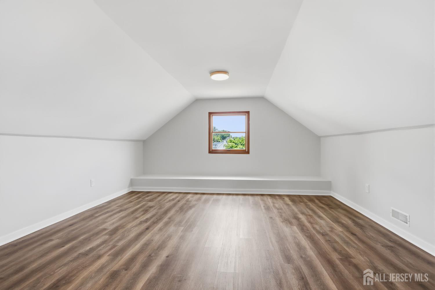 2 Kendall Drive Parlin NJ 08859