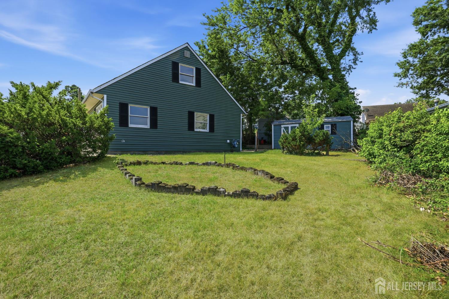 2 Kendall Drive Parlin NJ 08859