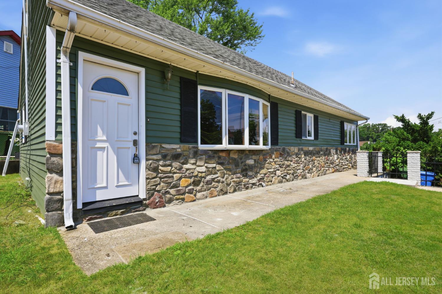 2 Kendall Drive Parlin NJ 08859