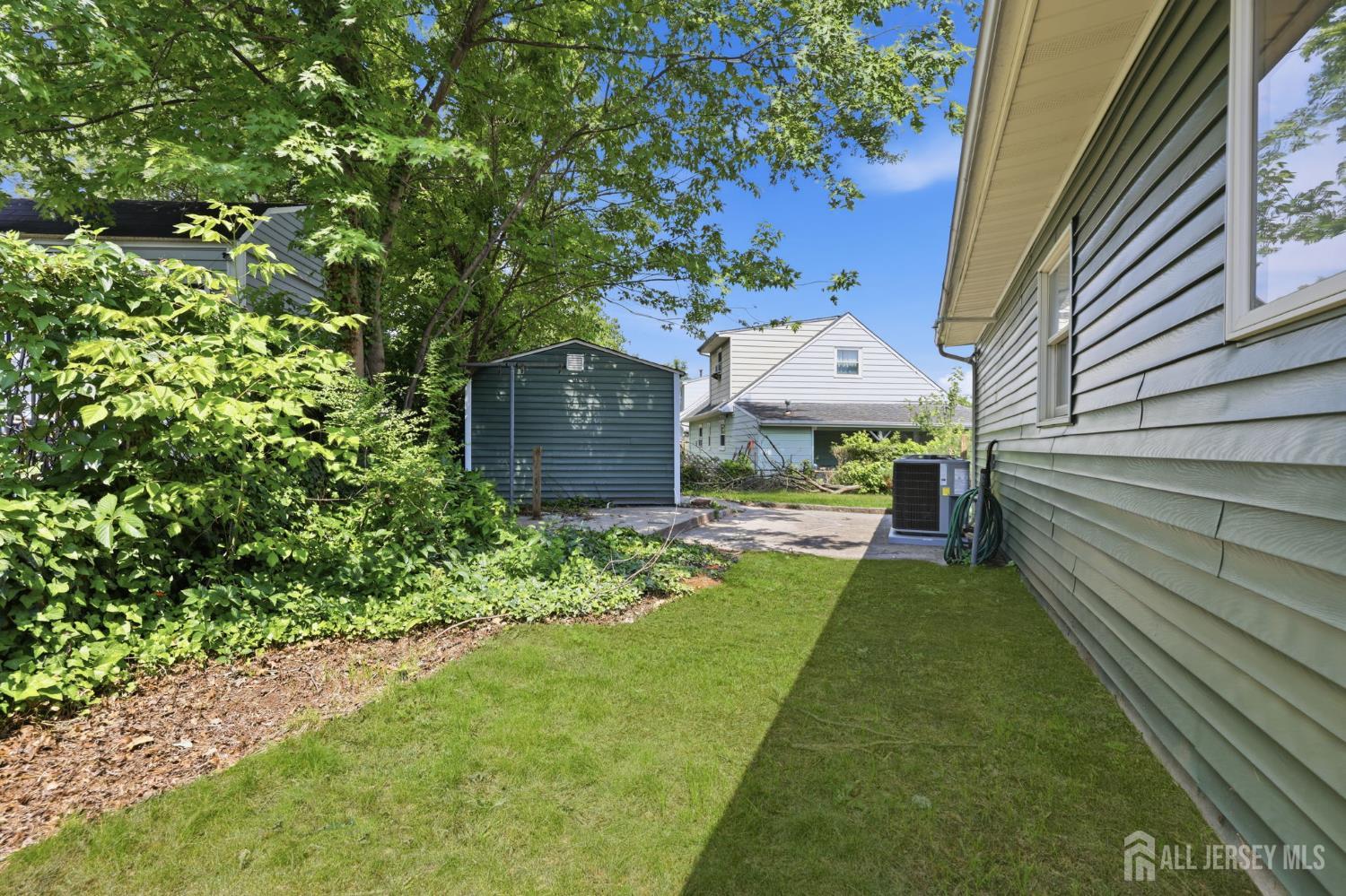 2 Kendall Drive Parlin NJ 08859