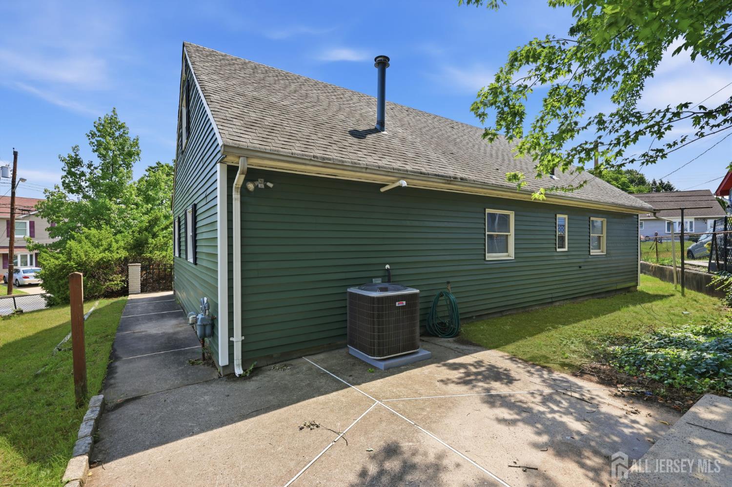 2 Kendall Drive Parlin NJ 08859