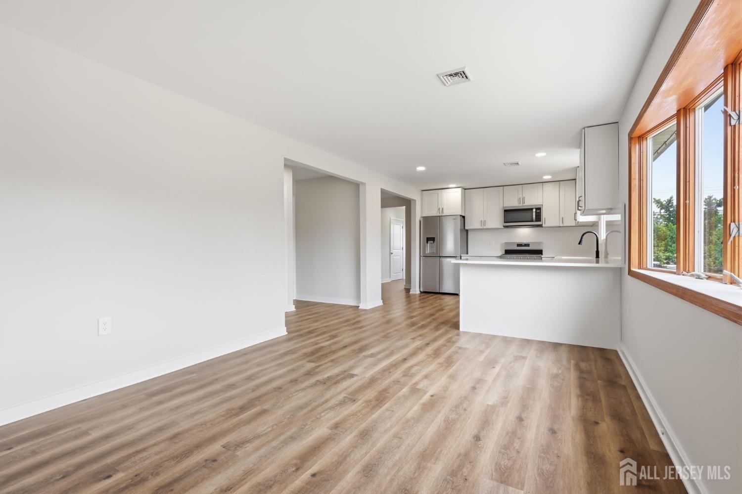 2 Kendall Drive Parlin NJ 08859