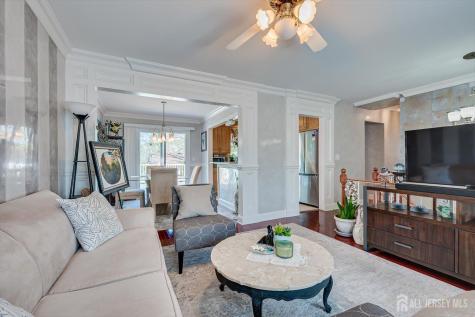 71 Crosby Avenue Edison NJ 08817