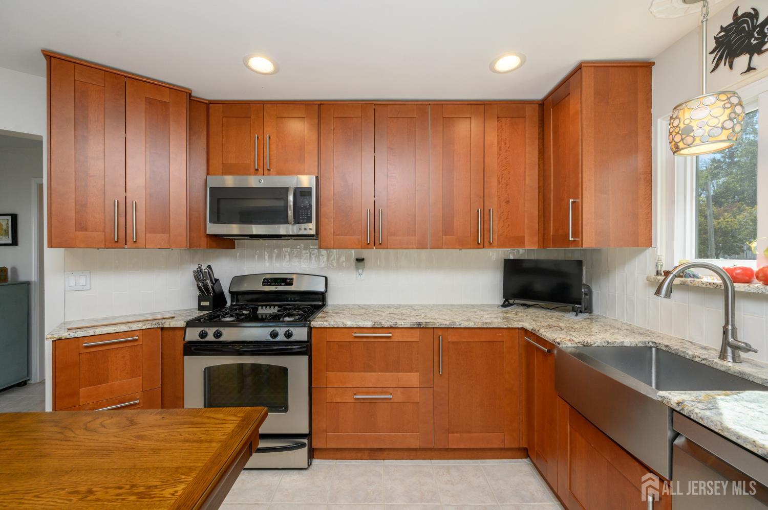 46 Davids Court South Brunswick NJ 08810