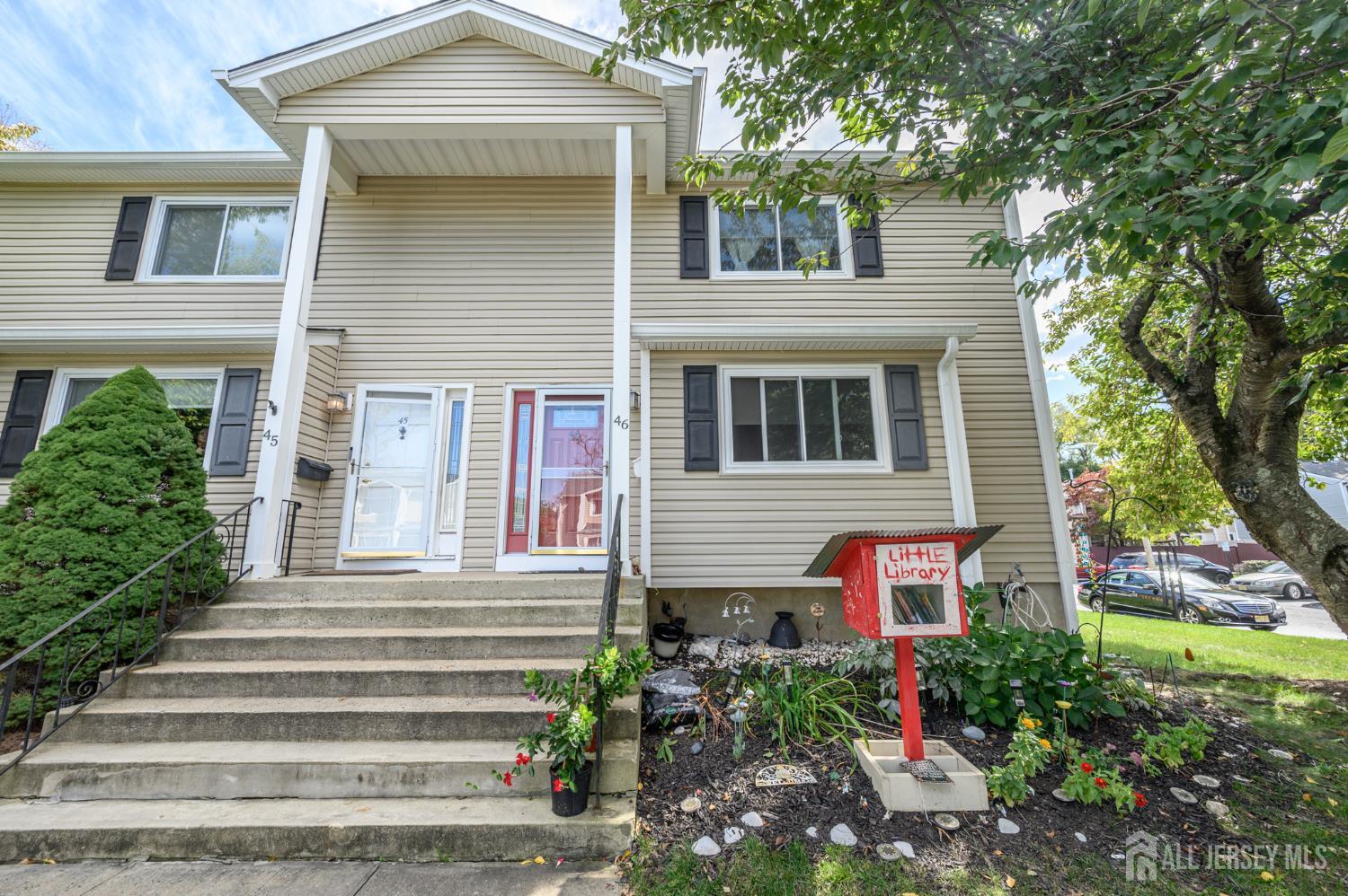 46 Davids Court South Brunswick NJ 08810
