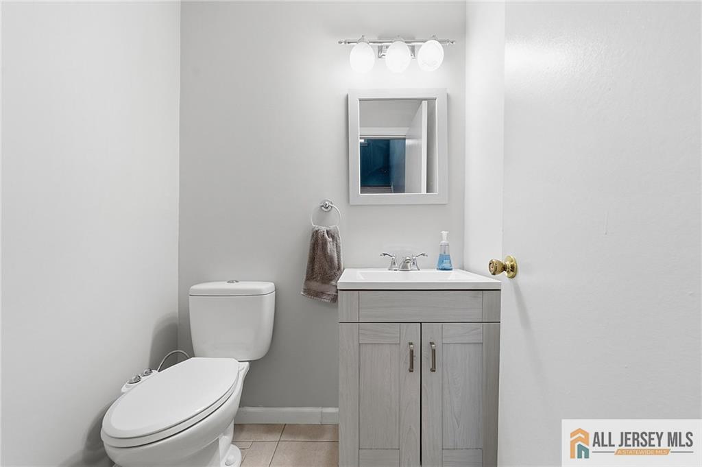 60 Hickory Court Jamesburg NJ 08831