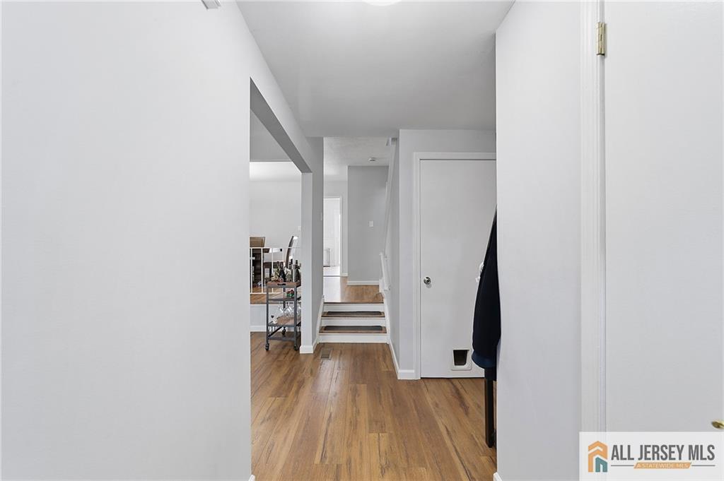 60 Hickory Court Jamesburg NJ 08831