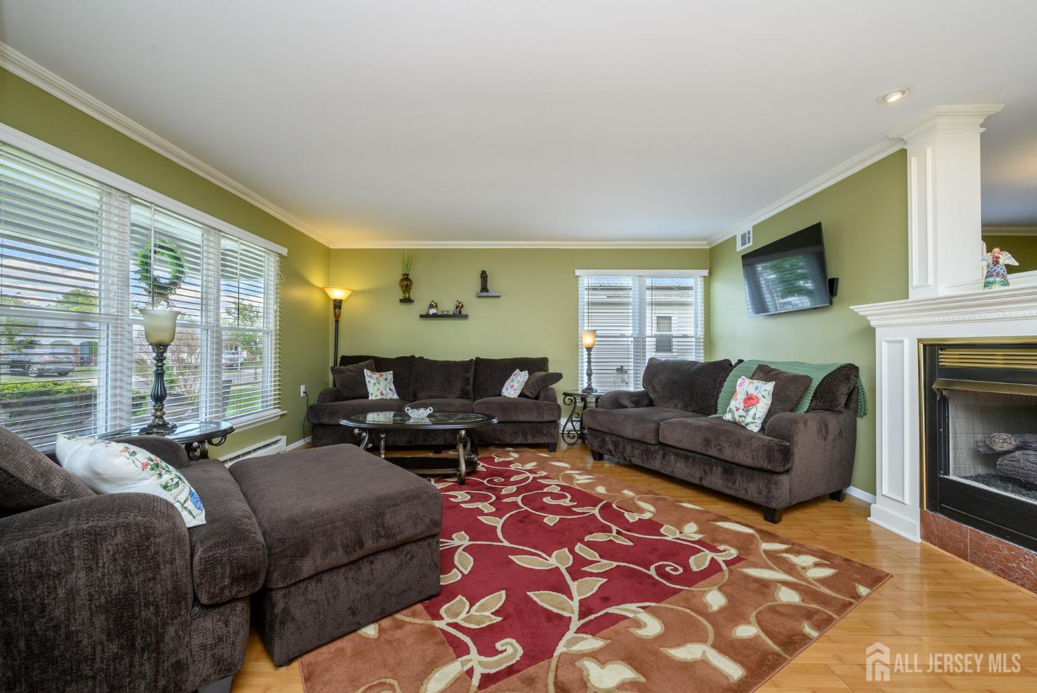 9 Marlow Avenue Manchester NJ 08759