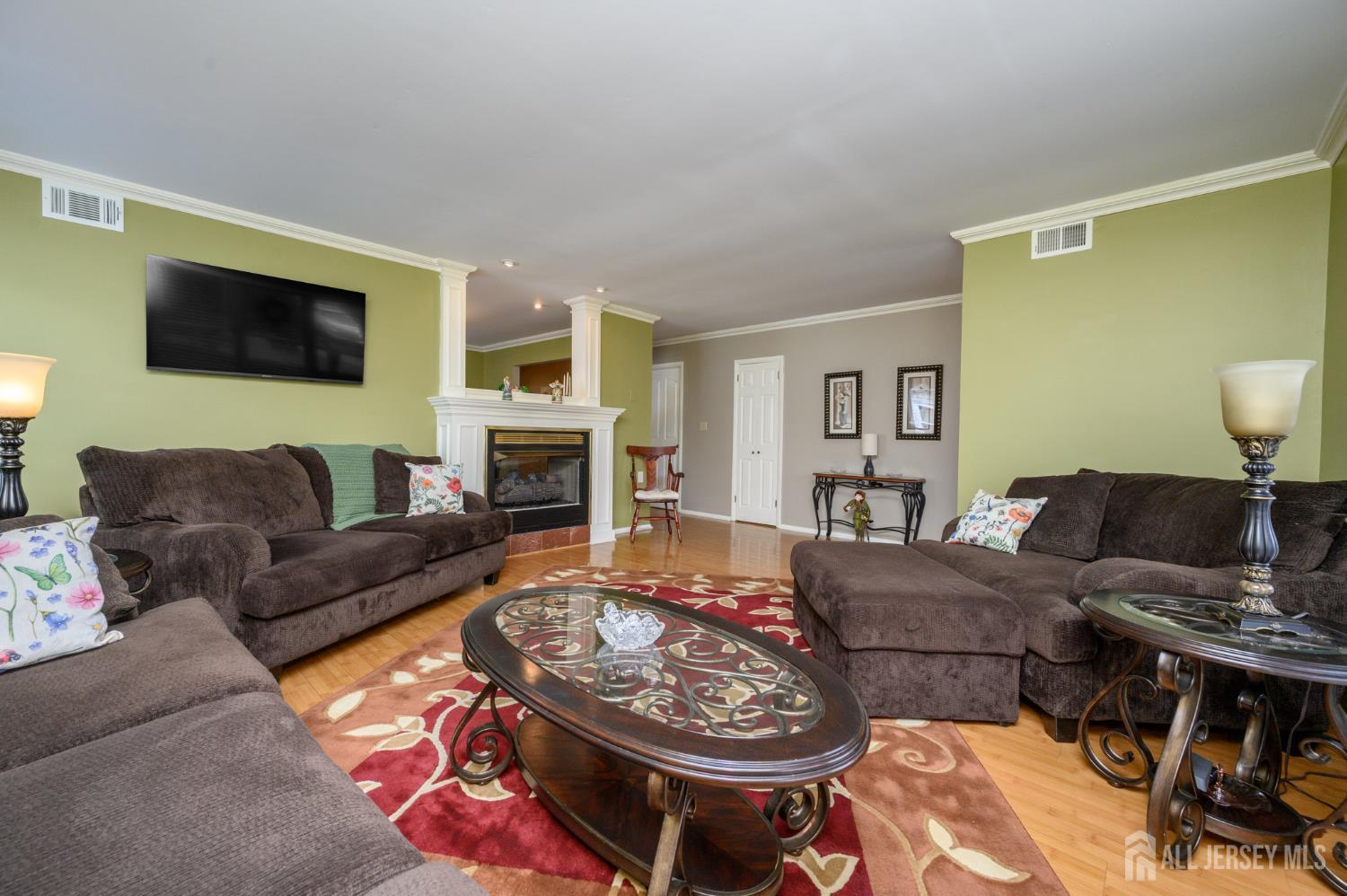 9 Marlow Avenue Manchester NJ 08759