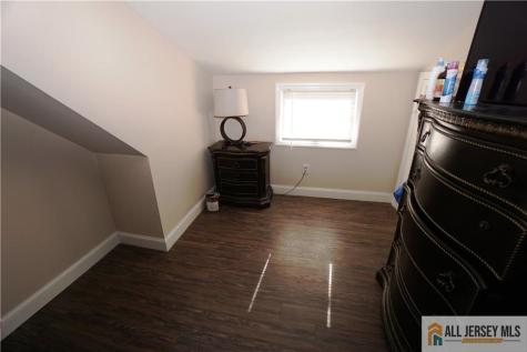 152 S Inman Avenue Avenel NJ 07001