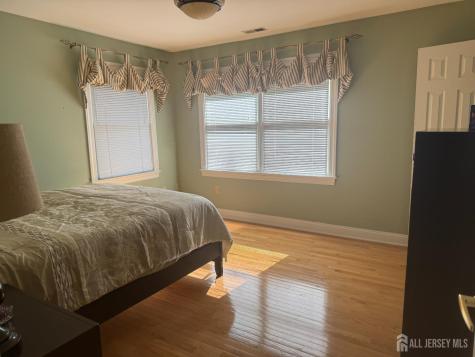 40 Newland Court Bridgewater NJ 08807
