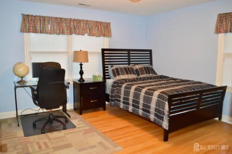 40 Newland Court Bridgewater NJ 08807