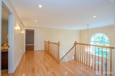 40 Newland Court Bridgewater NJ 08807