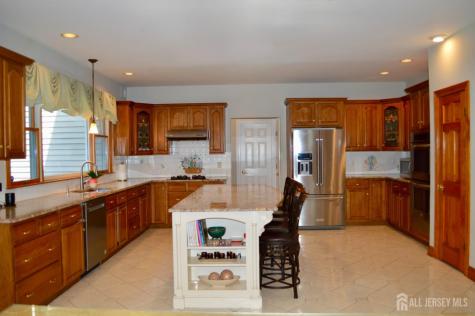 40 Newland Court Bridgewater NJ 08807