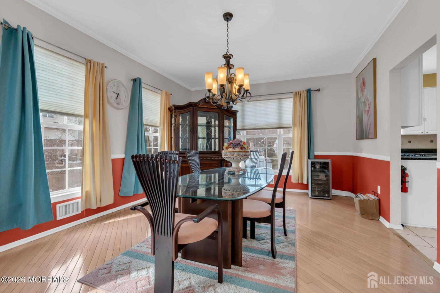 18 Lysbeth Lane Matawan NJ 07748