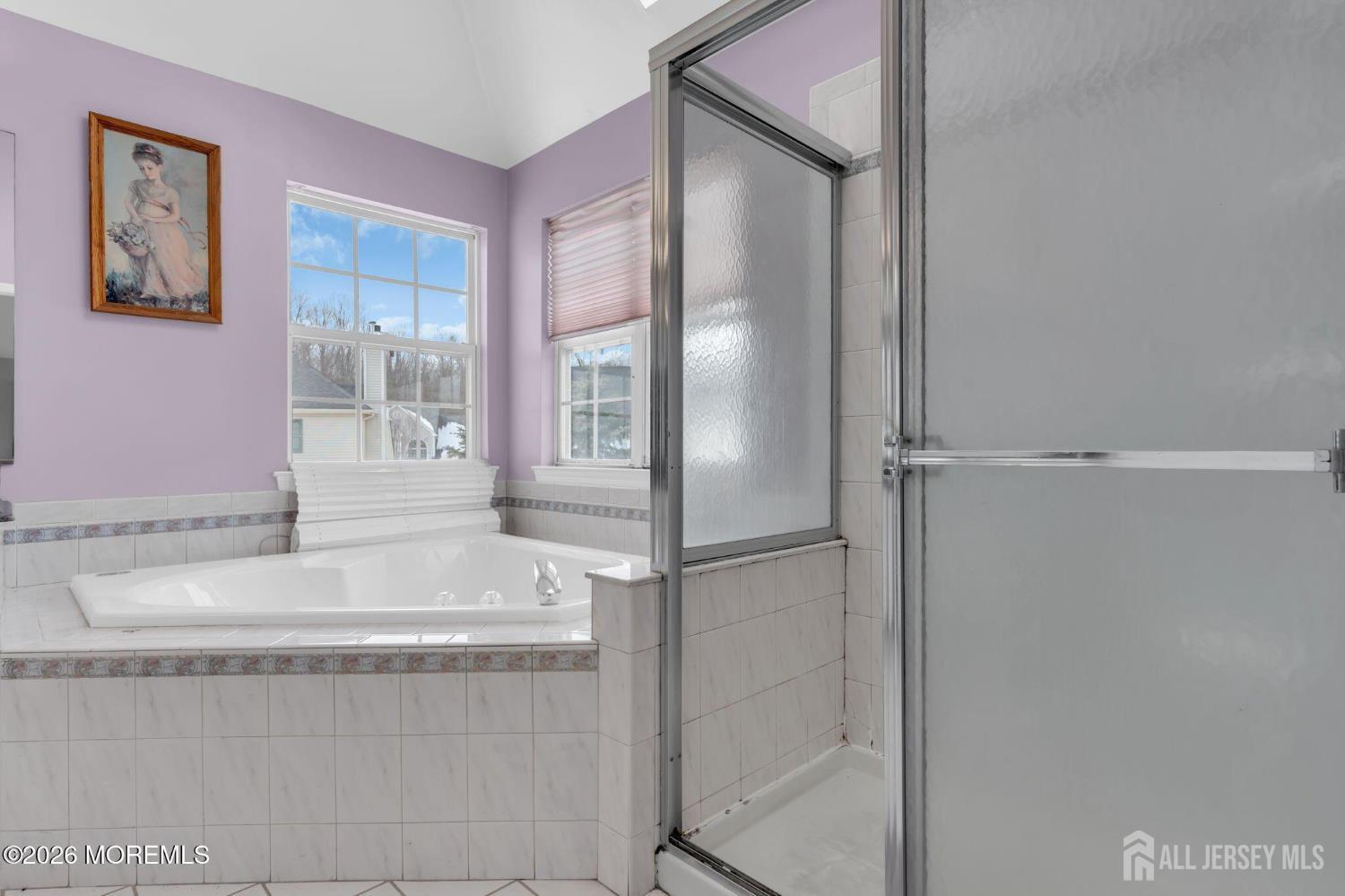 18 Lysbeth Lane Matawan NJ 07748