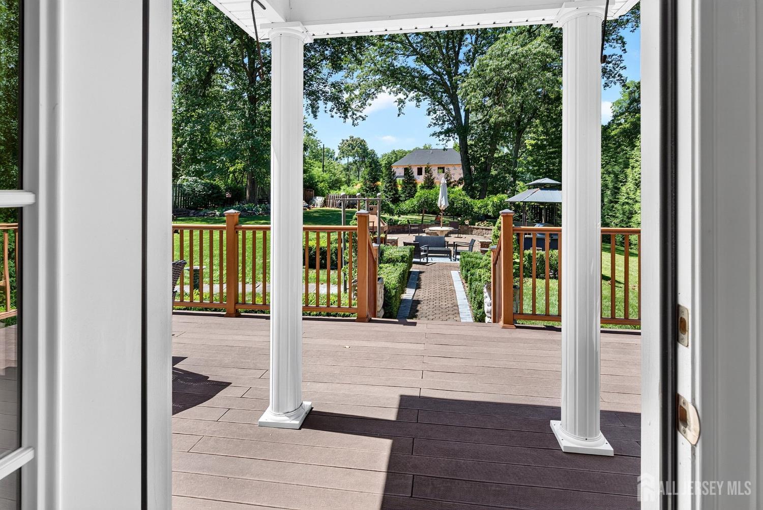93 Lamb Lane Manalapan NJ 07726