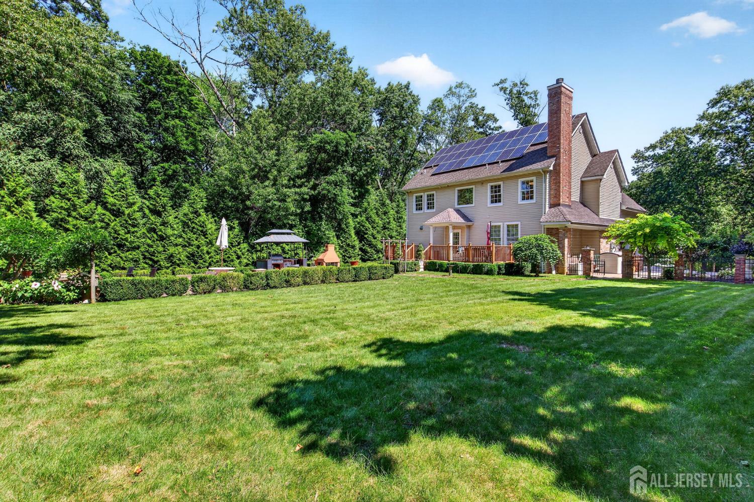 93 Lamb Lane Manalapan NJ 07726