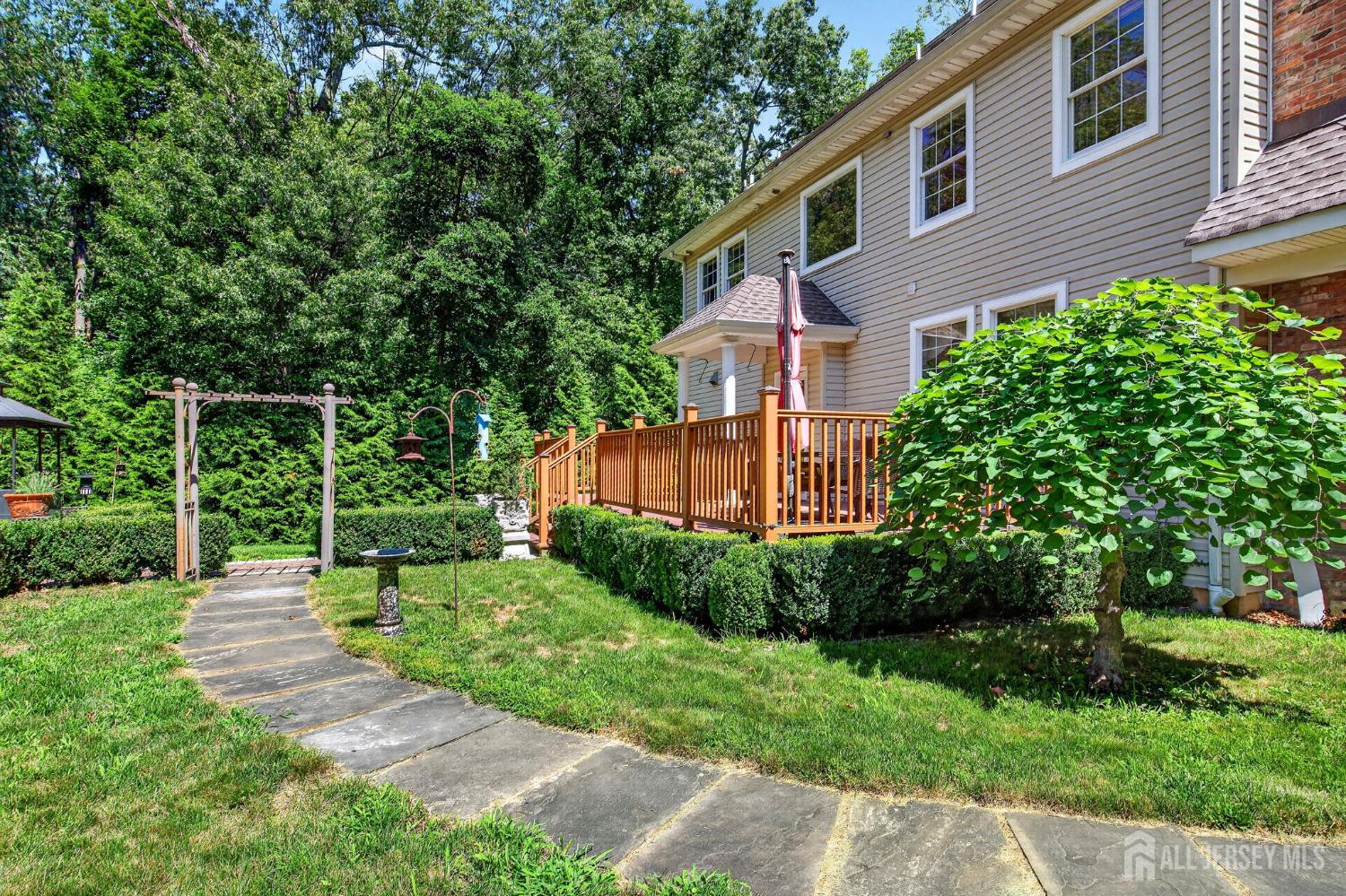 93 Lamb Lane Manalapan NJ 07726