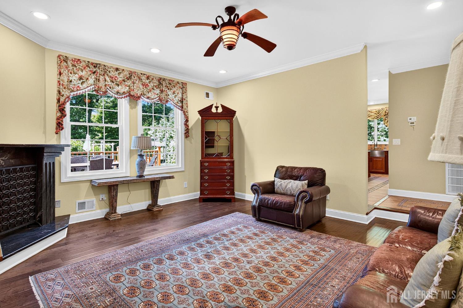 93 Lamb Lane Manalapan NJ 07726
