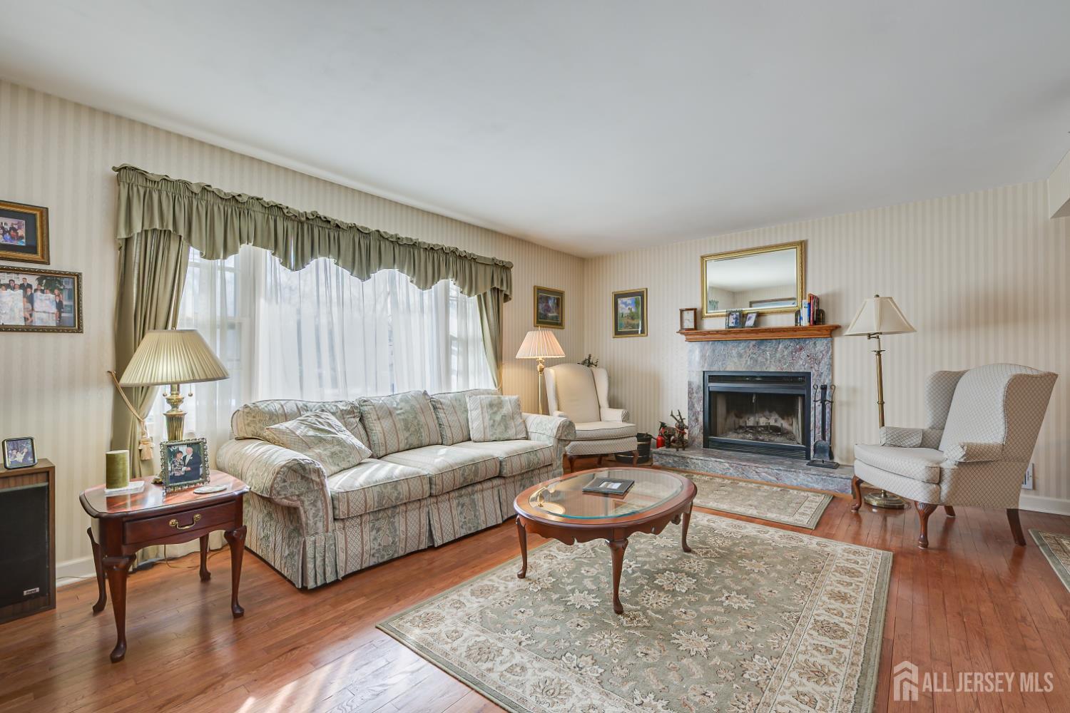 19 Annette Drive Edison NJ 08820