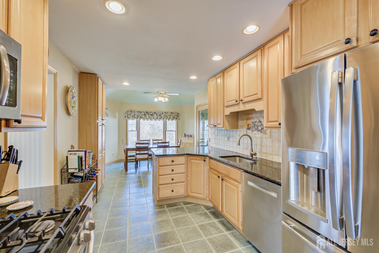 19 Annette Drive Edison NJ 08820