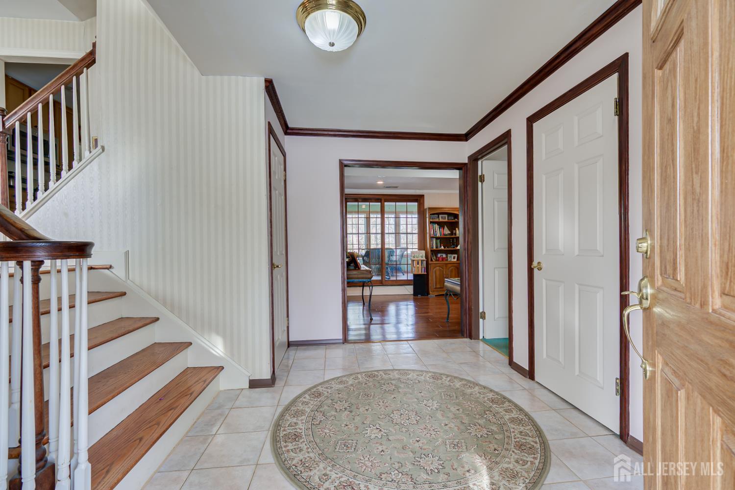 19 Annette Drive Edison NJ 08820